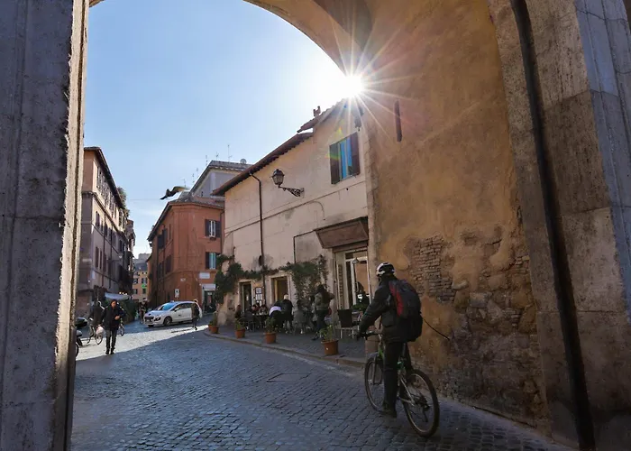 Trastevere House With Balcony,quiet New Apartament Rzym